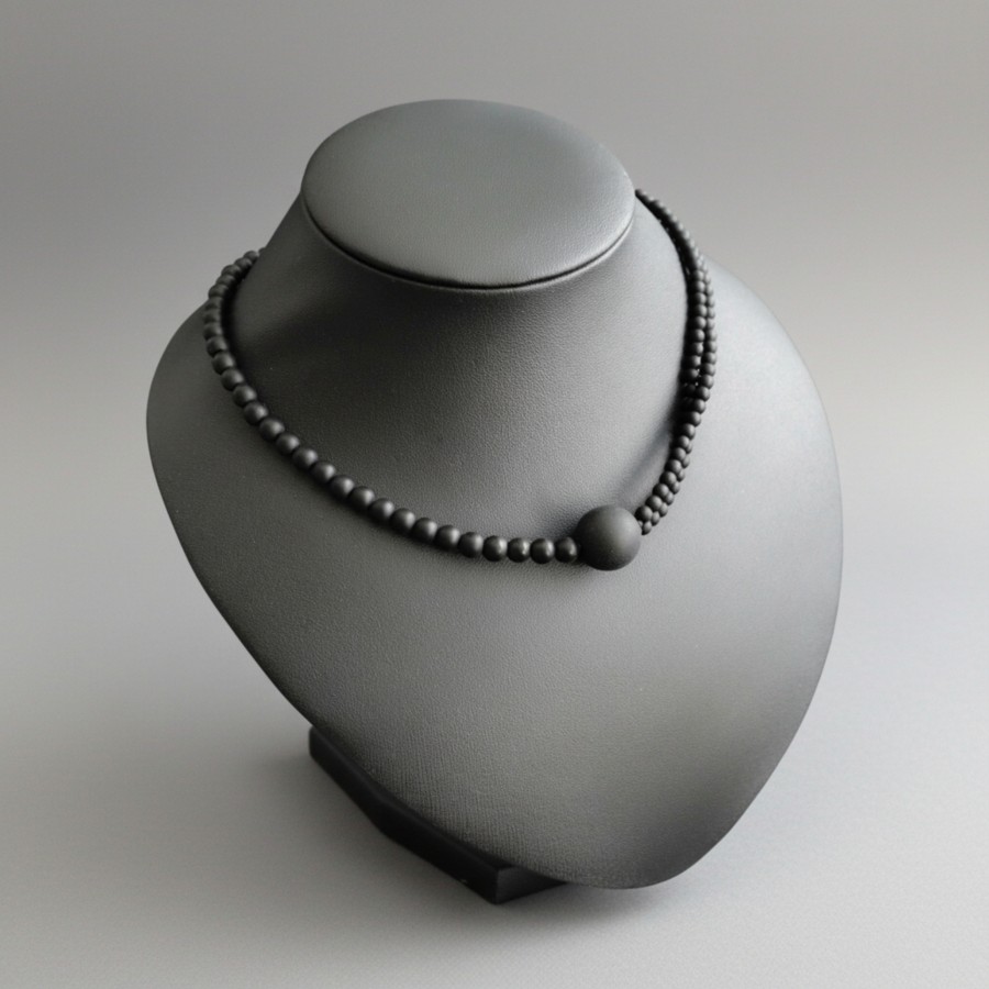 316 | Juodas vėrinys BALANCE